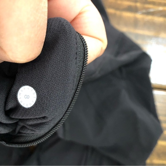 Lululemon size 8 - Picture 4 of 6